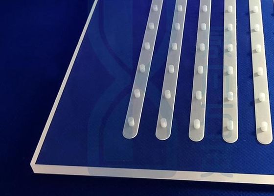 صفحه شیشه ای کوارتز تراکم 2.2g / Cm3 شفاف